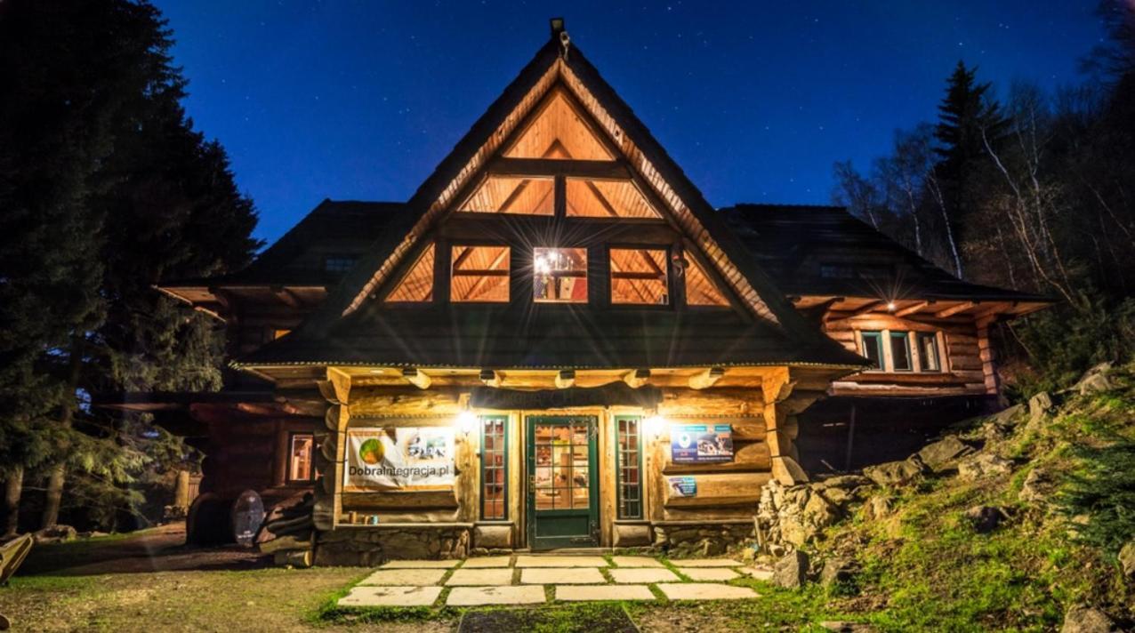 Bukowa Chata Jugów Exteriör bild